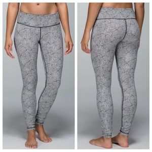 Lululemon Wunder Under Pant in Plush Petal Deep Coal Ghost